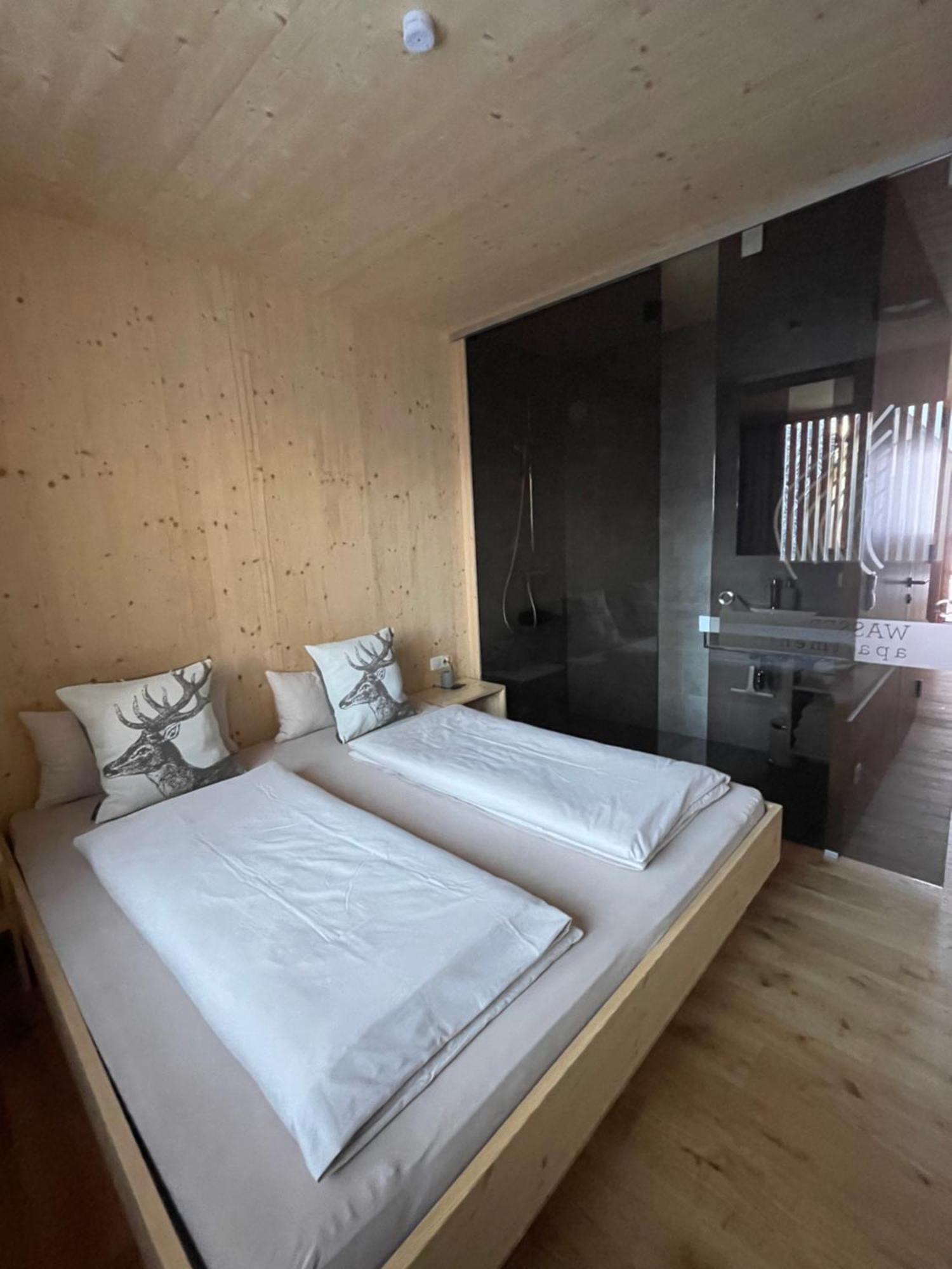 Wasserfall Apartment Waldblick Mellau Exterior foto